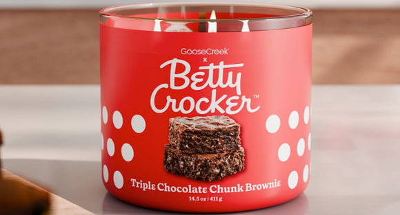 TRIPLE CHOCOLATE CHUNK BROWNIE Large Jar 3-Wick Candle - Goose Creek (Betty Crocker Collection)