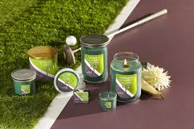 ON THE GREEN PEAR & WATER LILY Large Jar Candle - Yankee Candle